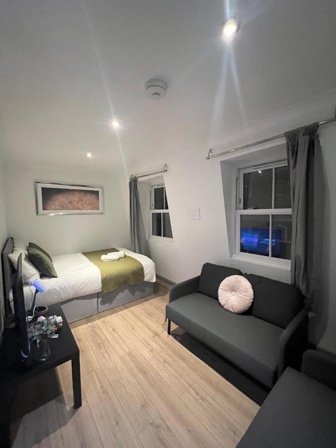 لندن 3 Bedroom Flat In King'S Cross, St Pancras'S. 8 People المظهر الخارجي الصورة