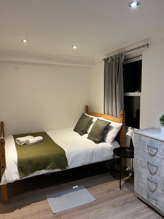 لندن 3 Bedroom Flat In King'S Cross, St Pancras'S. 8 People المظهر الخارجي الصورة