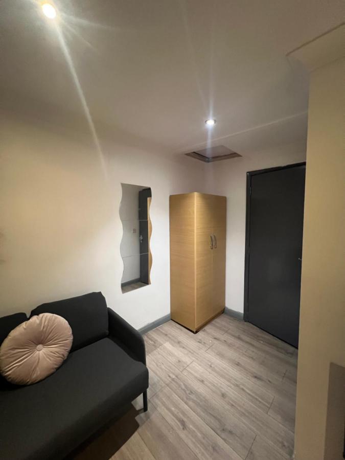 لندن 3 Bedroom Flat In King'S Cross, St Pancras'S. 8 People المظهر الخارجي الصورة