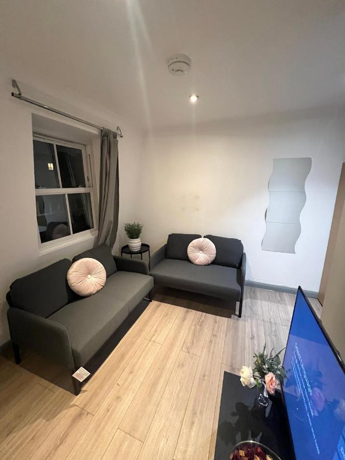 لندن 3 Bedroom Flat In King'S Cross, St Pancras'S. 8 People المظهر الخارجي الصورة
