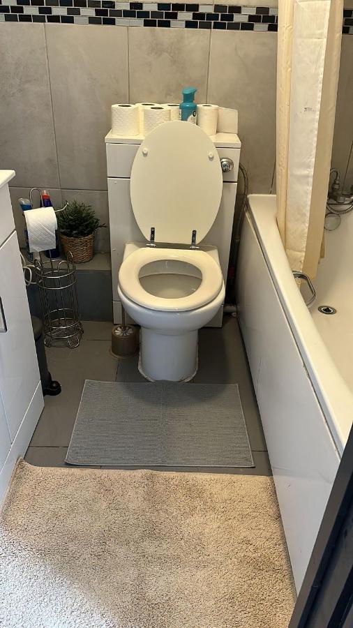 لندن 3 Bedroom Flat In King'S Cross, St Pancras'S. 8 People المظهر الخارجي الصورة